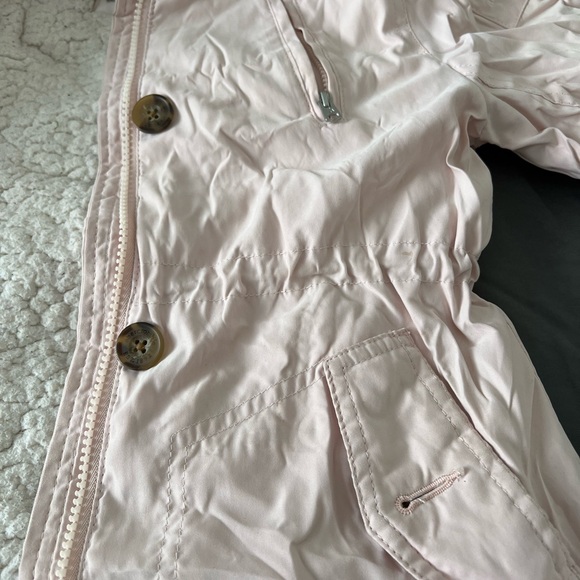 Abercrombie and Fitch girls winter jacket - Picture 9 of 10